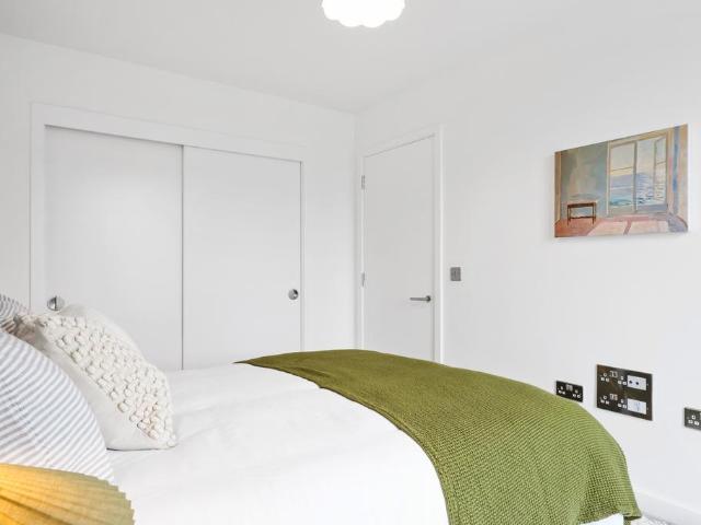 The Kell, Gillingham Gate Road. 2 bed flat to rent £1,490 pcm £344 pw