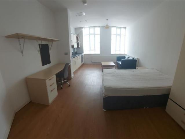 The Kingsway, Swansea SA1, Studio to rent, £700 pcm | PrimeLocation