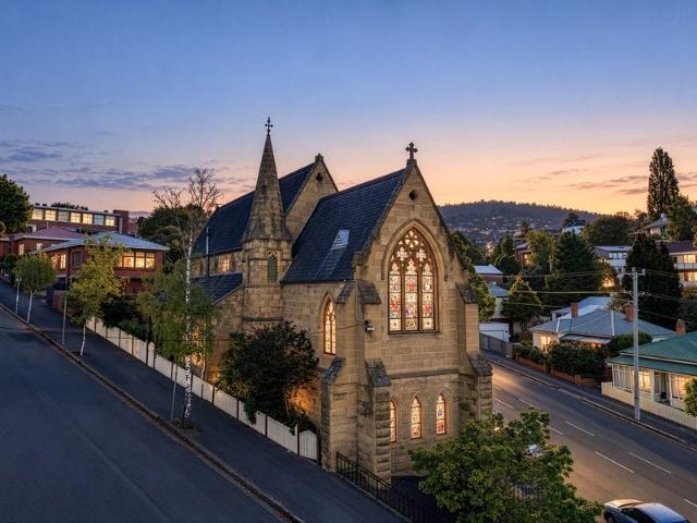 THE HOLDSHIP | AN EXTRAORDINARY PIECE OF HOBART'S HISTORY