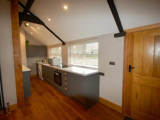 The Holloway, Chaddesley Corbett, DY10 1 bed flat to rent £950 pcm £219 pw