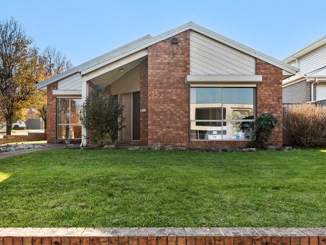 THE HOME DESERVES A ROUND OF APPLAUSE. THE LAND DESERVES A STANDING OVATION