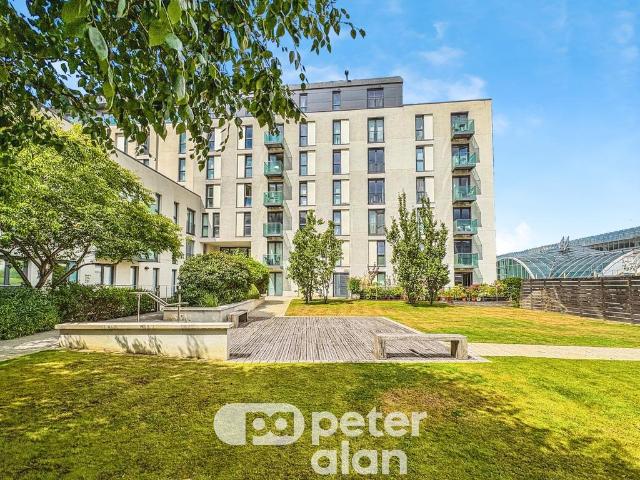 The Hayes, Cardiff, CF10 1 bed apartment to rent £1,300 pcm £300 pw