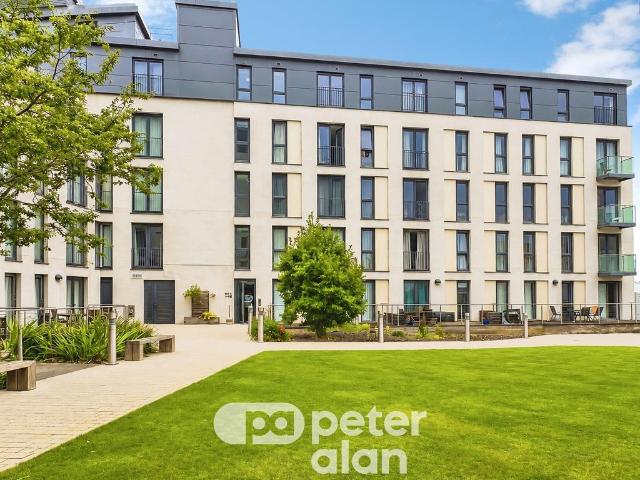 The Hayes, Cardiff, CF10 2 bed apartment to rent £1,600 pcm £369 pw