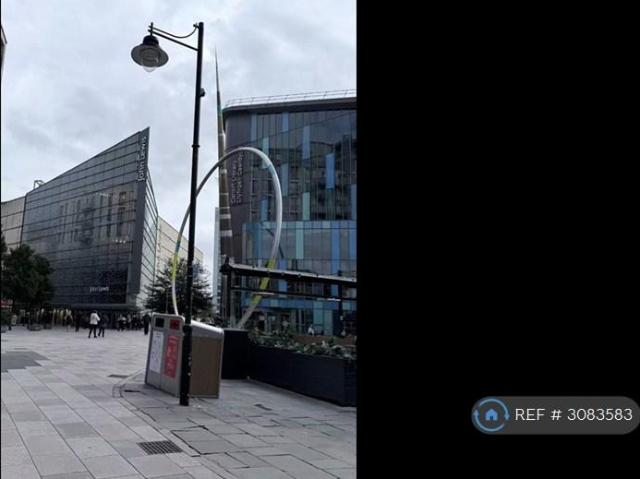 The Hayes, Cardiff, CF10 2 bed flat to rent £1,400 pcm £323 pw