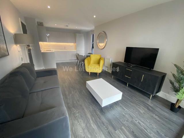 The Hallmark, Manchester M4, 2 bed flat to rent, £1,450 pcm | PrimeLocation