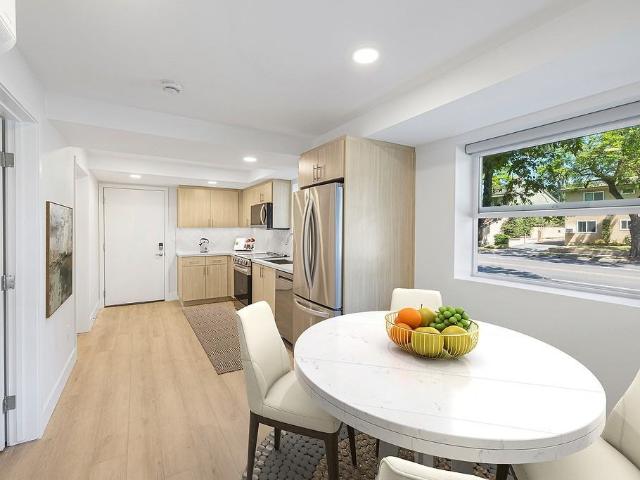 The Hallie Studio Apartment for Rent at 280 E Del Mar Blvd, Pasadena, CA 91101 Downtown Pasadena