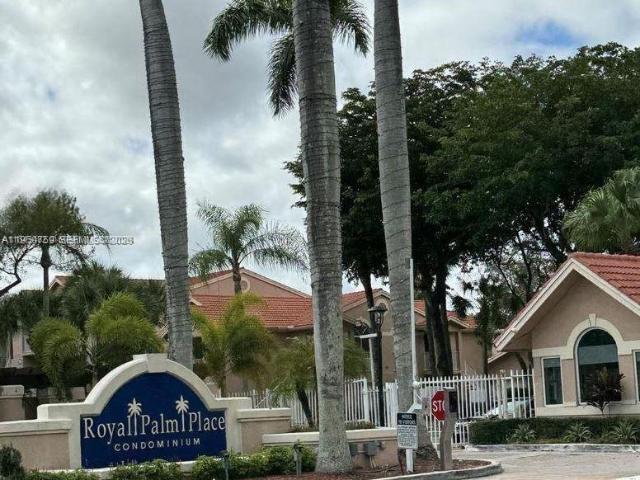 Royal Palm Place Condominium, Miami, FL 33196 | MLS #A11950