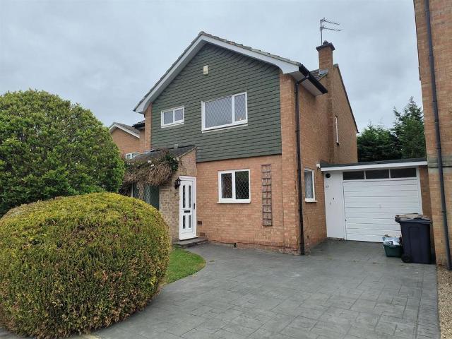 The Headlands, Darlington 4 bed semi detached house to rent £1,125 pcm £260 pw