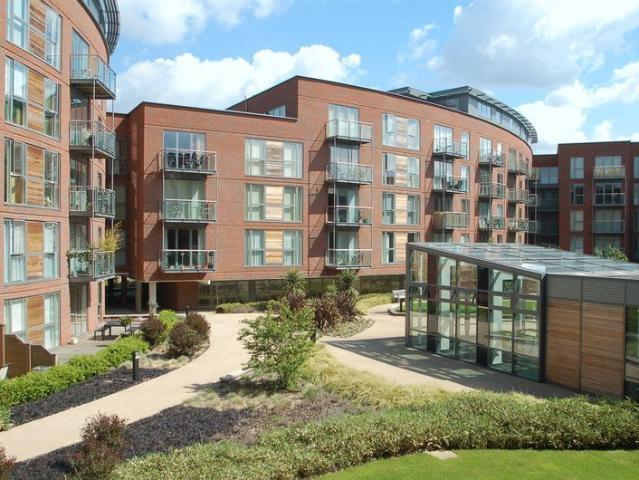 The Heart, Walton On Thames KT12, 2 bed flat to rent, £1,850 pcm | PrimeLocation