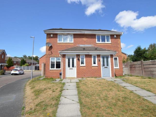 The Hedgerows 2 bed semi detached house to rent £850 pcm £196 pw