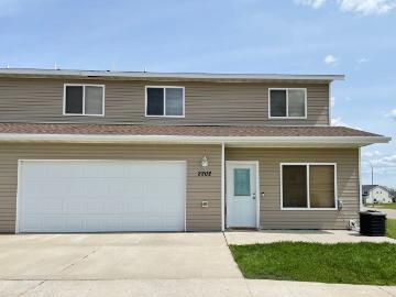 The Heights Condos 2 Bedroom Apartment for Rent at 2200 Landmark Cir Nw, Minot, ND 58703