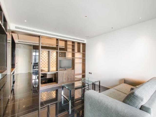 The Heron, City, London EC2Y, Studio to rent, £2,600 pcm | PrimeLocation