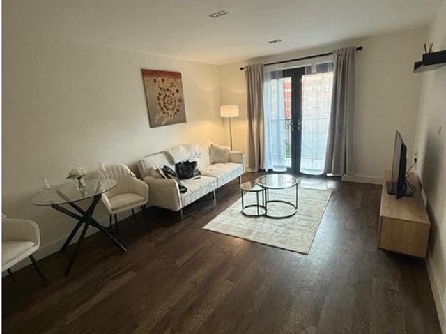 The Hub, Birmingham B4, 1 bed flat to rent, £1,000 pcm | PrimeLocation