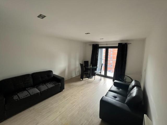 The Hub, Clive Passage, Birmingham 1 bed apartment to rent £895 pcm £207 pw