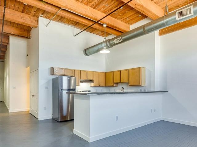 The Hudson 2 Bedroom Apartment for Rent at 700 Stockton St, Richmond, VA 23224 Old Town Manchester