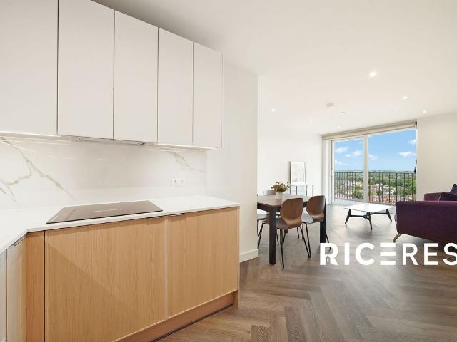 The Hyde, Lindley House NW9, 2 bed flat to rent, £2,300 pcm | PrimeLocation