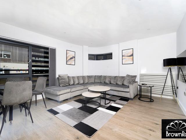 The Hyde, London NW9, 2 bed flat to rent, £2,245 pcm | PrimeLocation