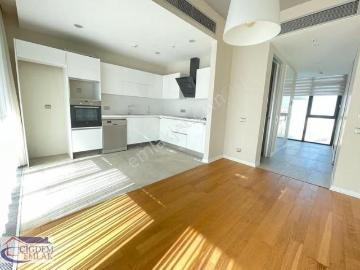 The İstanbul Residence Projesinde 1+1 86m2 Köşe Eşyalı Daire