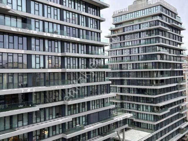 The İstanbul Residence Projesinde 2+1 Balkonlu Residence