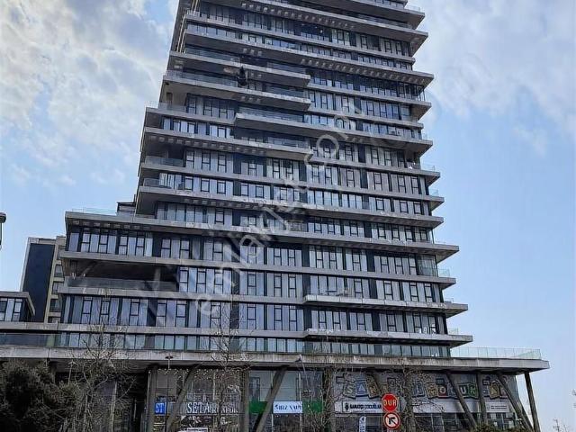 The İstanbul Residence'de Eşyalı 1+1 Satılık Daire