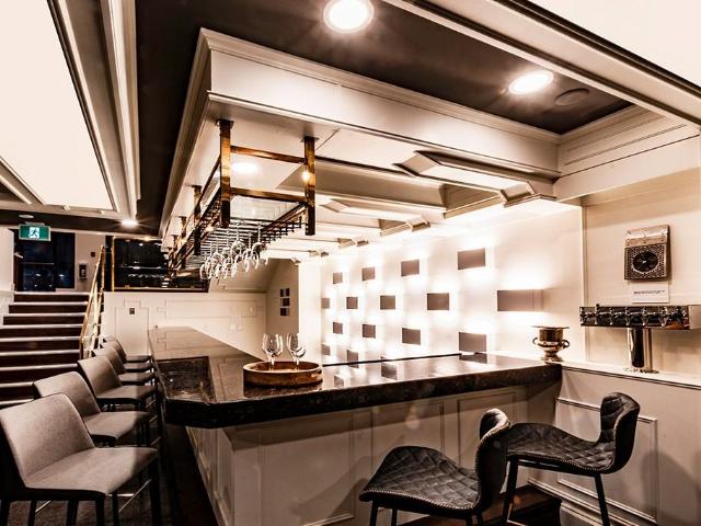The International 1 Bedroom Apartment for Rent at 220 4 Ave Sw, Calgary, AB T2P 0H5 Downtown Calgary