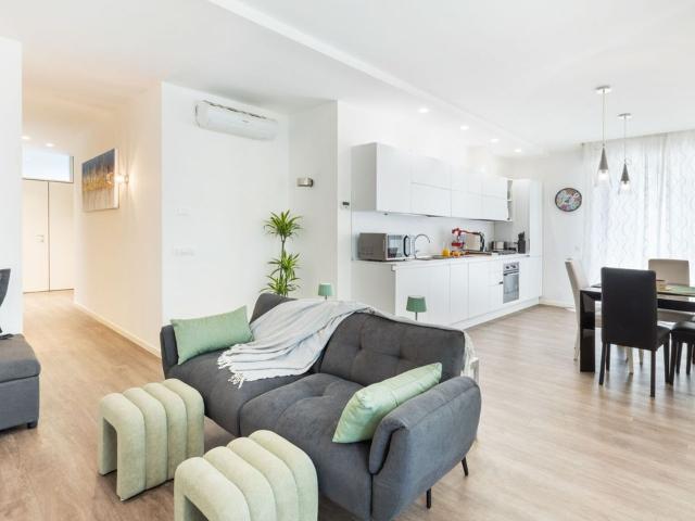 The Iconic Ceccarini by Riviera Collection, Riccione Amsterdam Apartments for Rent