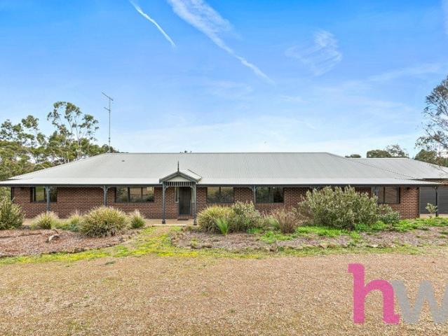The ideal property for lovers of peace and tranquility!