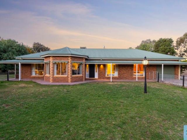The Ideal Rural Lifestyle Just Minutes from Tocumwal