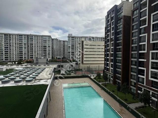 The Istanbul'da 2+1 Temiz Geniş Daire