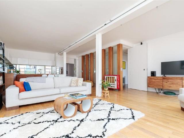 The Jam Factory, Green Walk, London, SE1 4TT, United Kingdom | 2 bed apartment for rent #102072388 | Rentberry