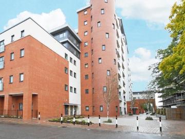 The Junction, Slough SL2, 2 bed flat to rent, £1,490 pcm | PrimeLocation