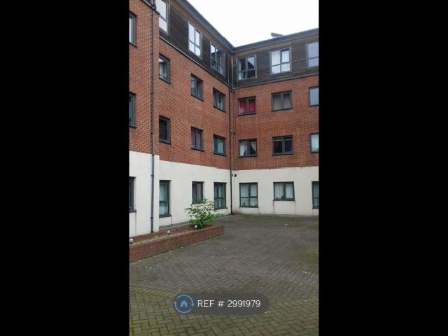 The Junction, Willenhall WV13, 2 bed flat to rent, £750 pcm | PrimeLocation