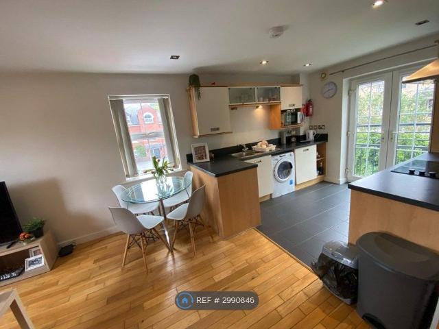 The Junxion, Leeds LS5, 2 bed flat to rent, £1,100 pcm | PrimeLocation