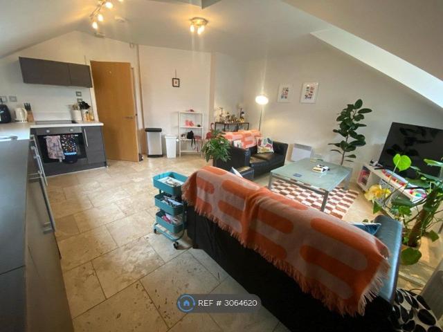 The Junxion, Leeds LS5, 2 bed flat to rent, £1,200 pcm | PrimeLocation