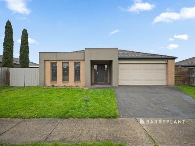 The One That Has It All Family Space, Side Access, Secure Yard & Shed