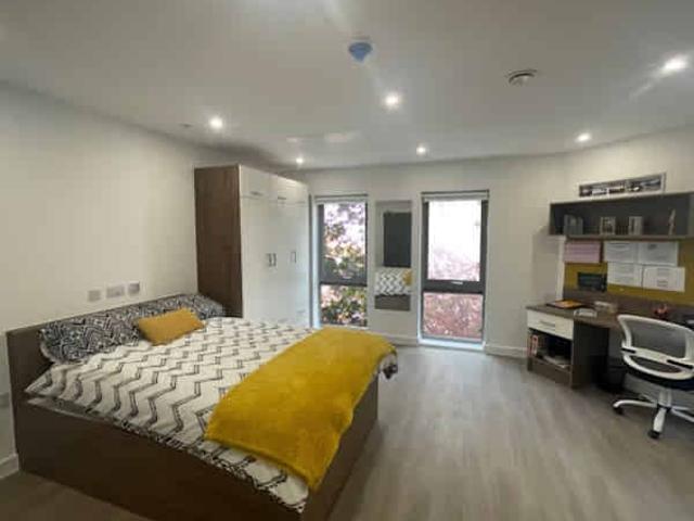 The Oaks, Warwick Student Accommodation | Amber