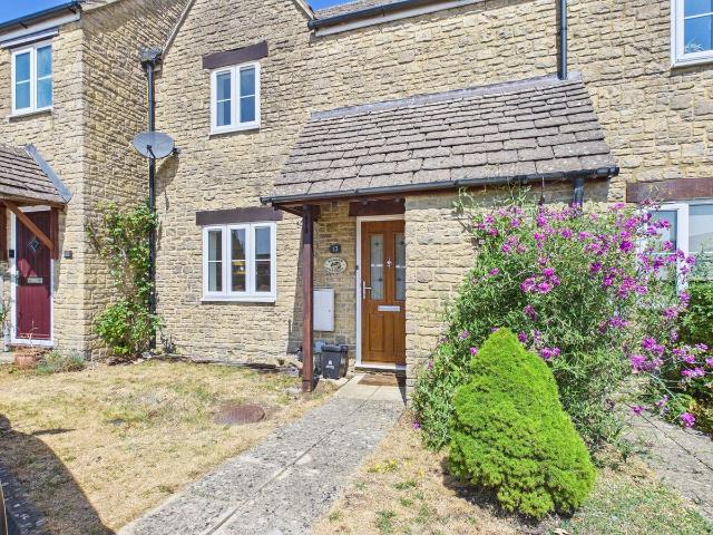 The Oaks, Kemble, Cirencester, Gloucestershire GL7, 3 bed semi detached house to rent, £1,350 pcm | PrimeLocation