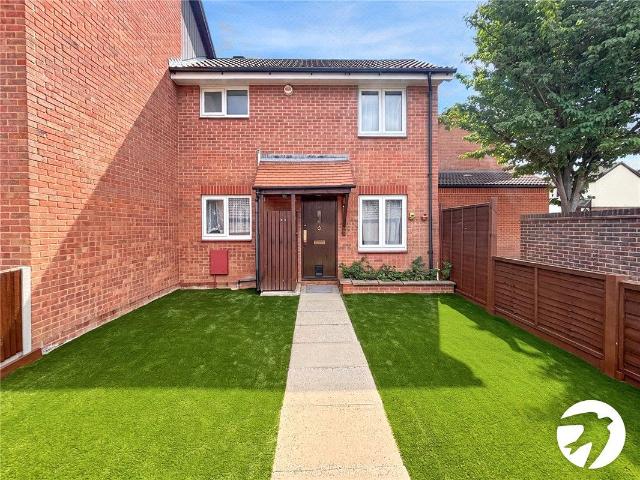 The Oaks, Swanley, Kent BR8, 1 bed terraced house to rent, £1,450 pcm | PrimeLocation