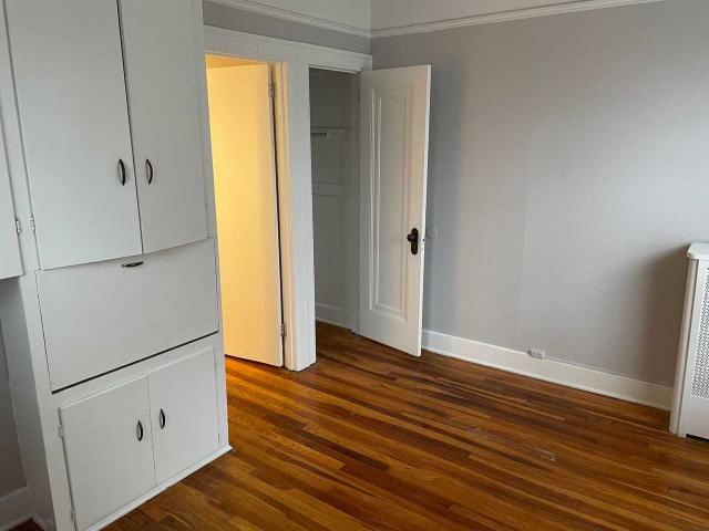 The Oakwood 2 Bedroom Apartment for Rent at 547 Cherry St Se, Grand Rapids, MI 49503 Heritage Hill