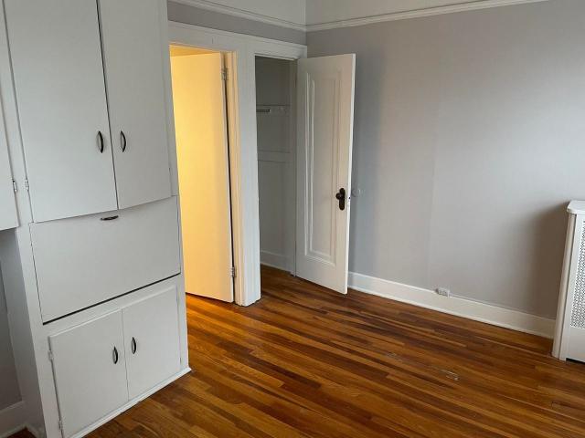 The Oakwood 2 Bedroom Apartment for Rent at 547 Cherry St Se, Grand Rapids, MI 49503 Heritage Hill
