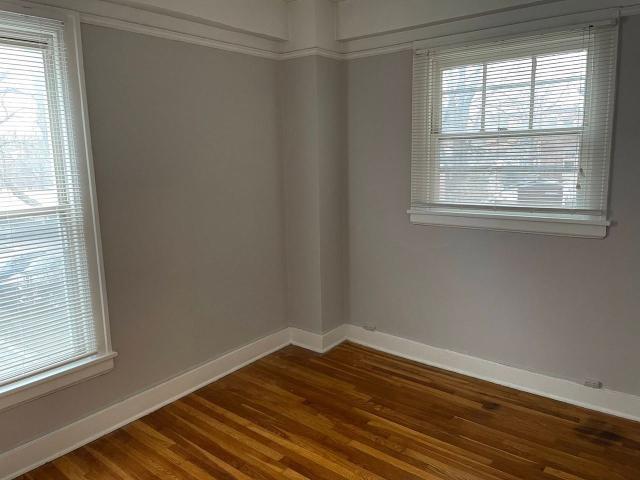 The Oakwood Studio Apartment for Rent at 547 Cherry St Se, Grand Rapids, MI 49503 Heritage Hill