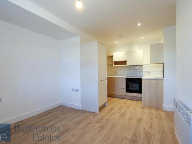 The Old Mill, Mills Drive, Farndon. 1 bed apartment to rent £850 pcm £196 pw