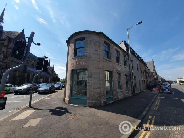The Old Bakery, Apartment 4, 56. 1 bed flat to rent £895 pcm £207 pw