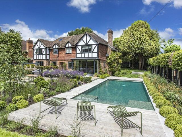 The Old Carriageway, Sevenoaks, Kent TN13, 6 bed detached house to rent, £10,000 pcm | PrimeLocation