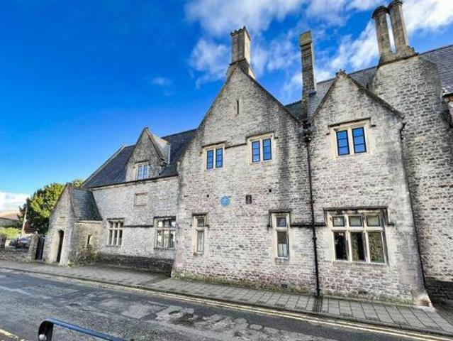The Old Grammar School, Church Street, 3 Bedroom Apartment