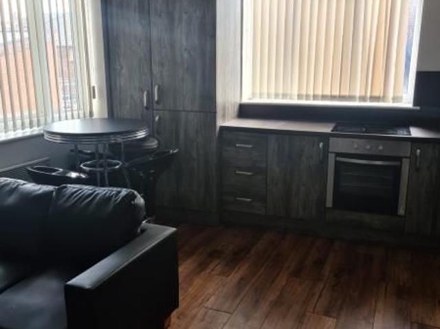 The Old Post Office, 4 Bishop Street, Leicester LE1, 3 bed shared accommodation to rent, £650 pcm | PrimeLocation