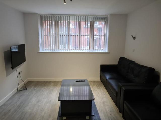 The Old Post Office, 4 Bishop Street, Leicester LE1, 5 bed shared accommodation to rent, £650 pcm | PrimeLocation