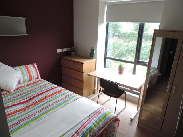 The Old Pottery Building, Gillingham ME7, 4 bed shared accommodation to rent, £600 pcm | PrimeLocation