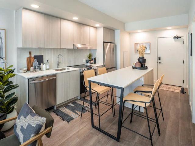 The Oliver Apartments — The Sport