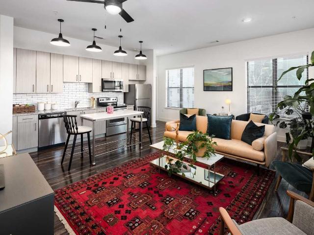 The Oliver Chamblee 2 Bedroom Apartment for Rent at 5193 Peachtree Blvd, Chamblee, GA 30341